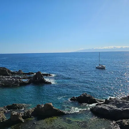 Aimée Maritima Puerto Santiago