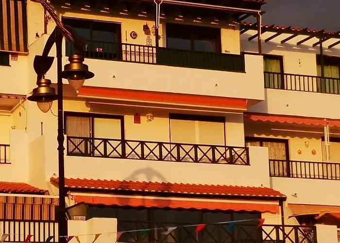Aimee Maritima Puerto Santiago 圣地亚哥港