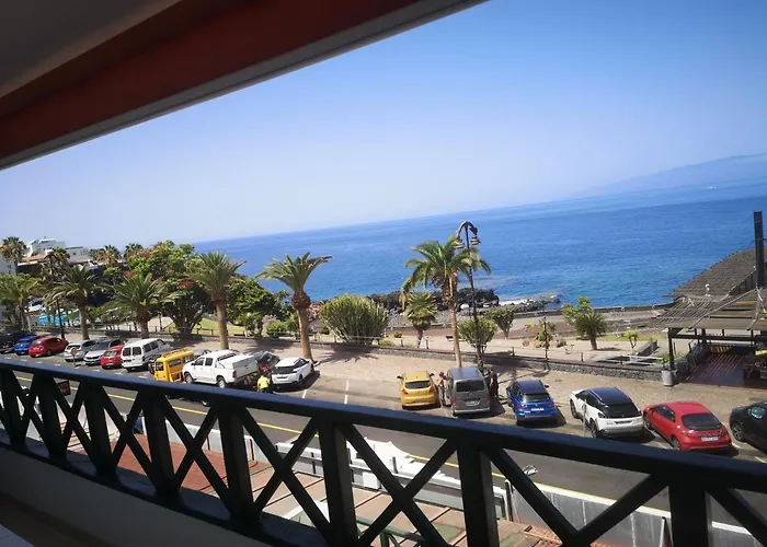 Aimee Maritima Puerto Santiago